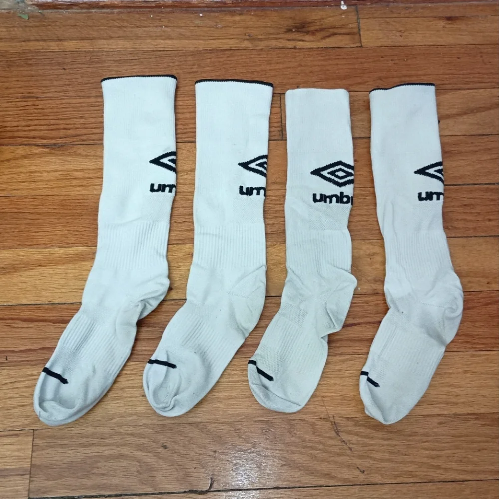 3/$10 🌟 Pair Of 2 Umbro White & Black Kids Toddler Sports Soccer Socks